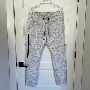 Men’s Express Stretch Joggers Gray Medium